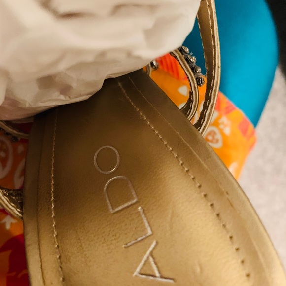 Aldo Heel - Picture 7 of 14